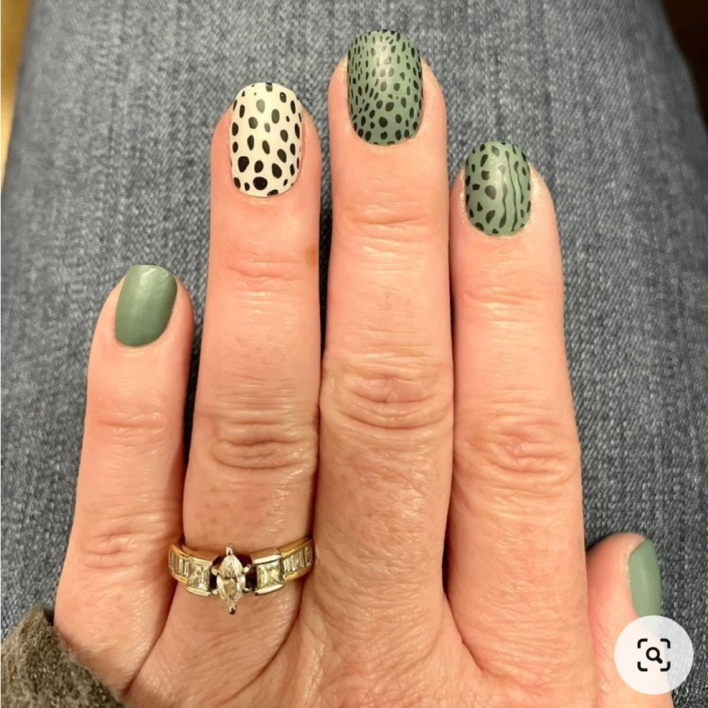 Color Street: Purr Diem | Animal Print Cat Spots Feline Chic Clear Overlay - Picture 9 of 12
